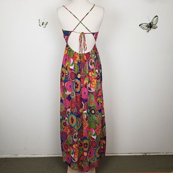 Banjul strappy maxi dress in 70's Inspired print - Picture 5 of 8